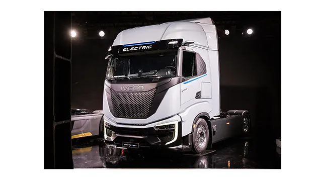 IVECO S-eWay Artic