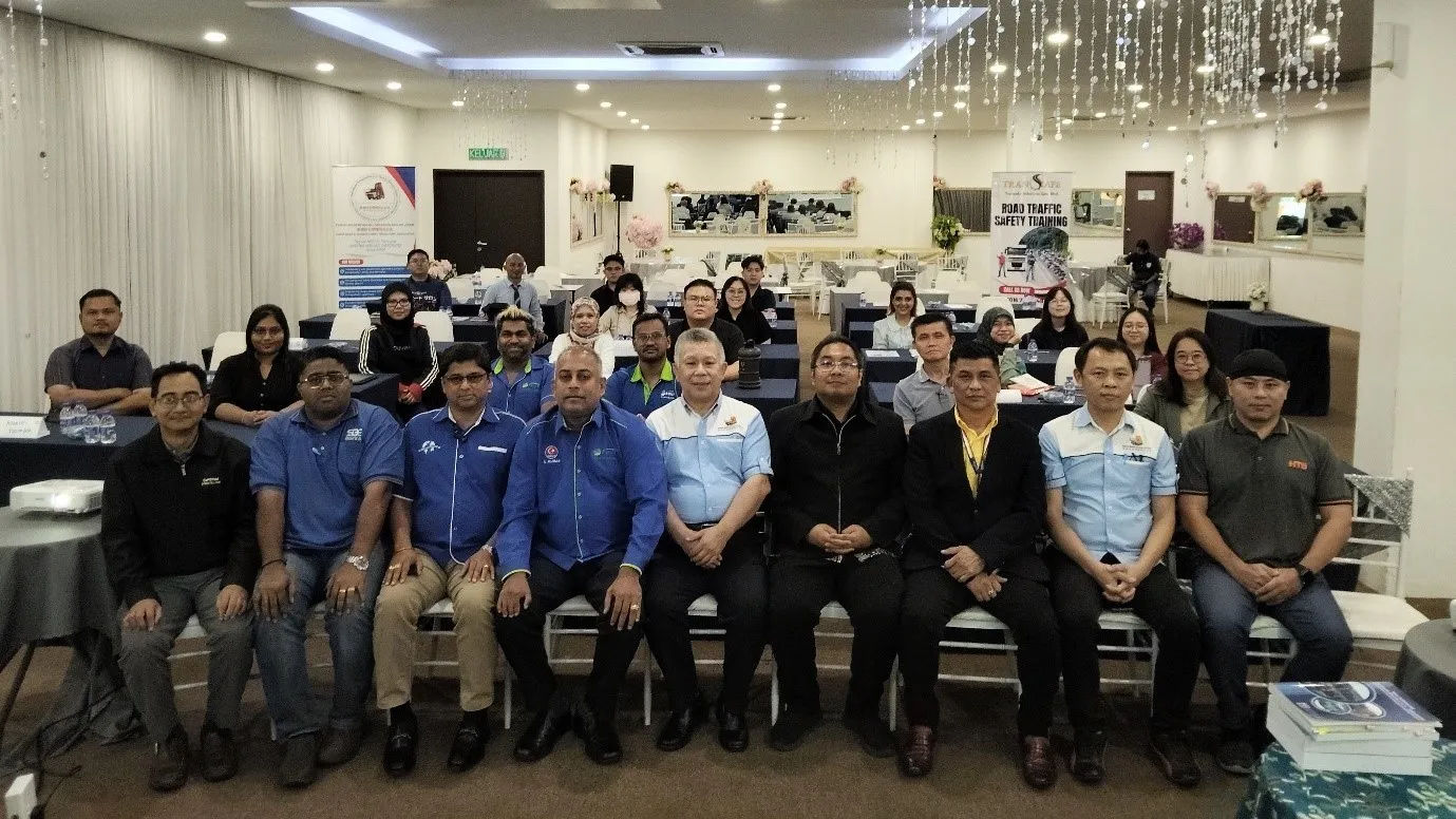 APAD road safety engagement with Johor lorry operators