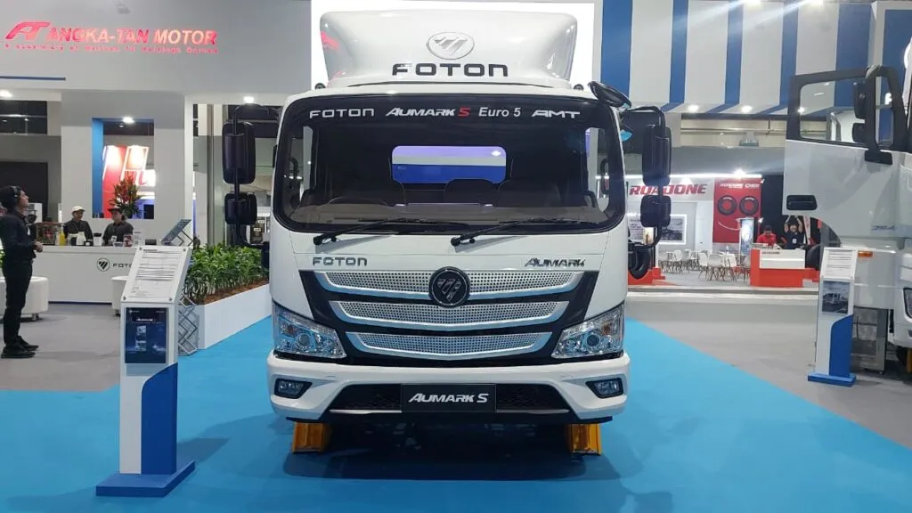 Foton Aumark S Euro 5 AMT 6-wheeler