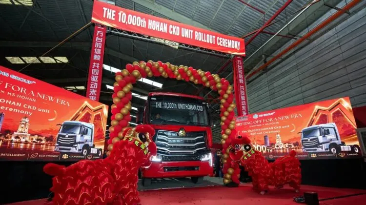 Sinotruk's 10,000th Hohan truck in Malaysia. (Photo: Sinotruk HK)