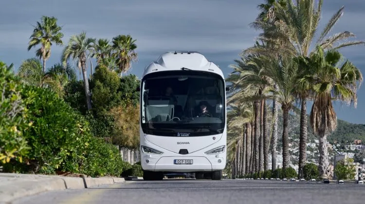 Scania Irizar i6S Efficient PHEV. (Photo: Scania)