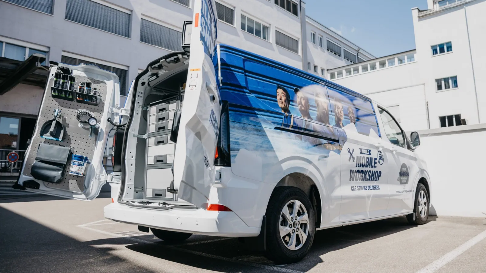 Side view of a white Mahle Mobile Service van. (Photo: Mahle Newsroom)